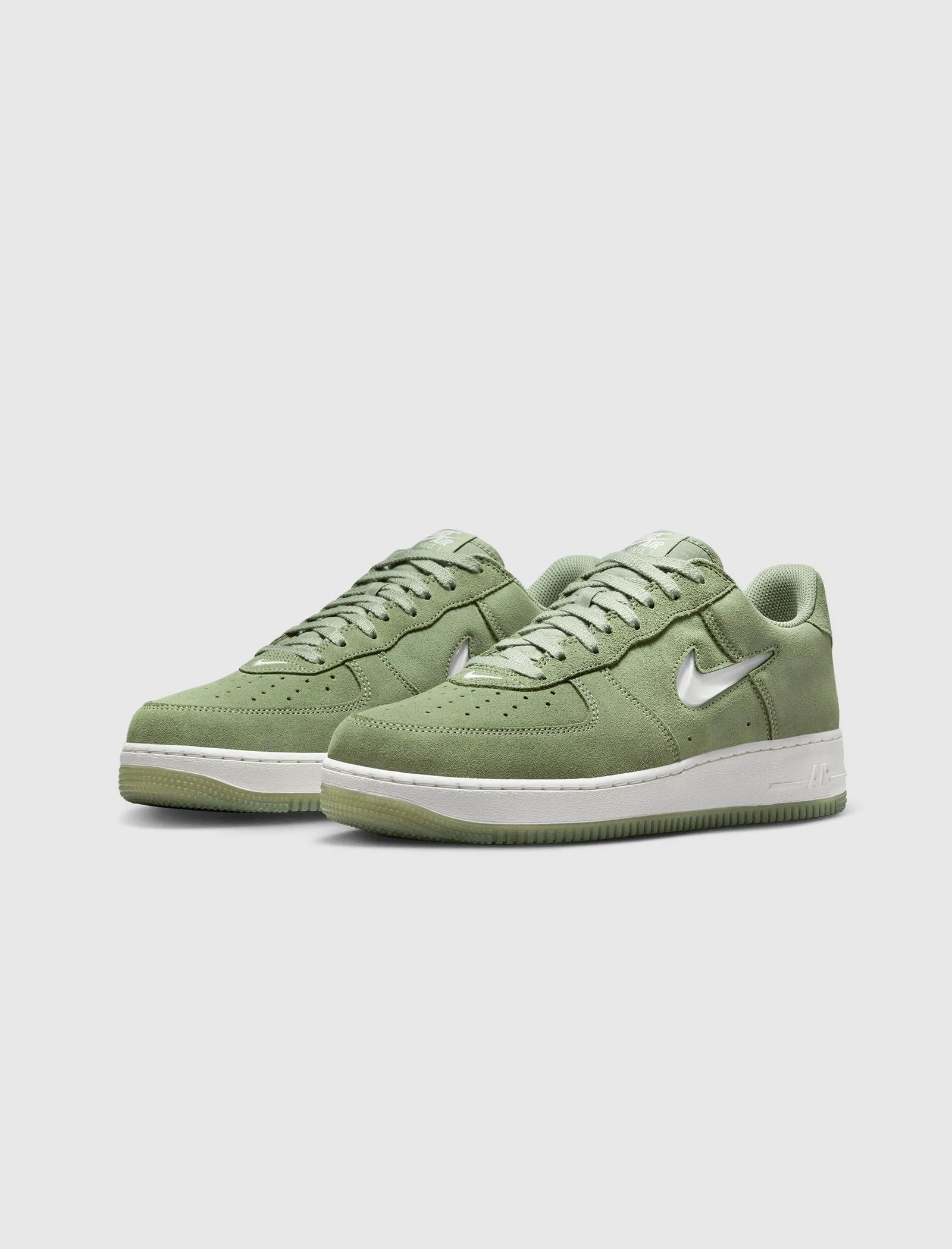 Air Force 1 Low Retro Oil Green - Buy now!