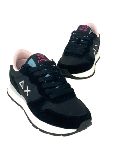 Black women's sneakers Z43201 Ally Solid Nylon.