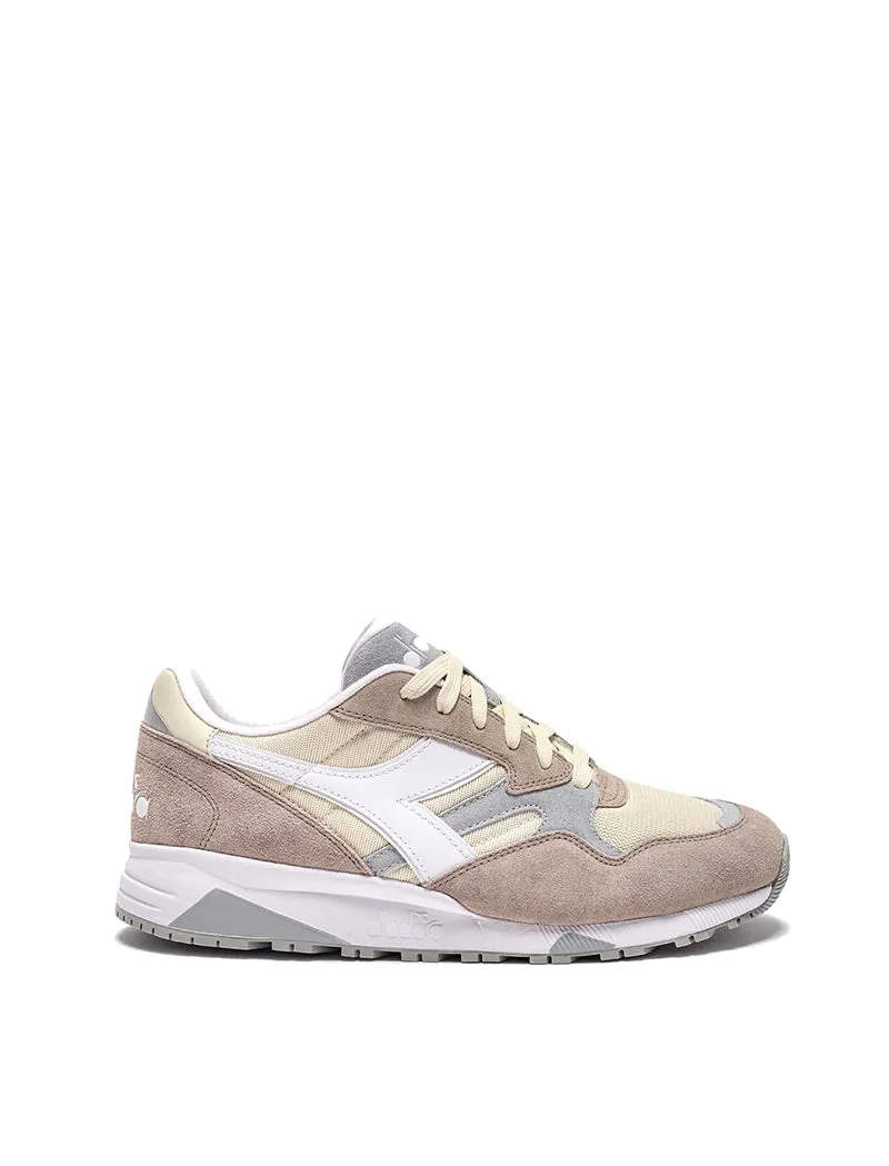 Diadora N902 Trainer women's shoes - Arctic Coffee Bean / Cloud Cream