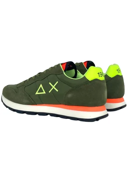 Green military sneakers TOM solid fluorescent Z33102