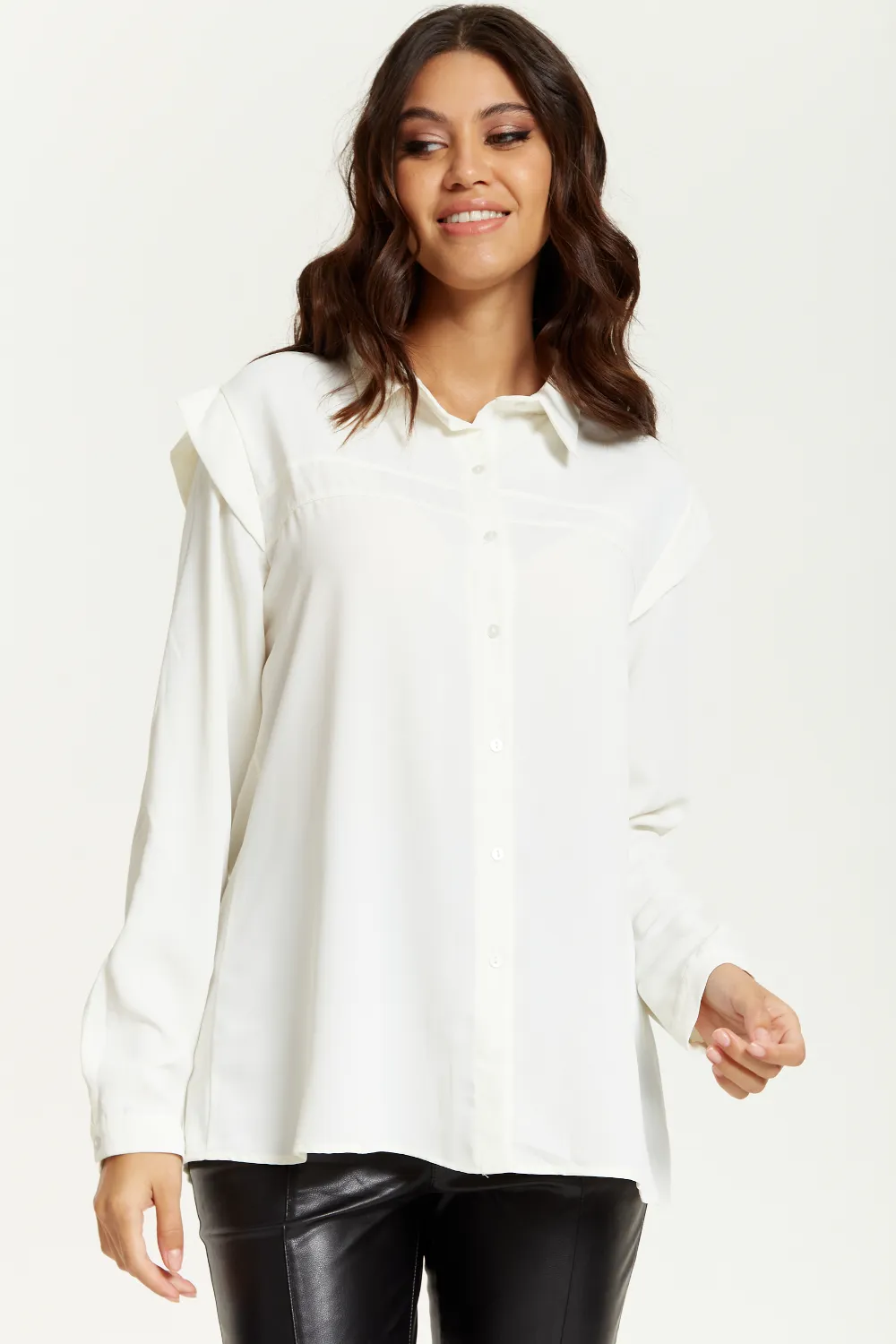 Hoxton Gal Long Sleeves Shirt with Oversized Shoulders