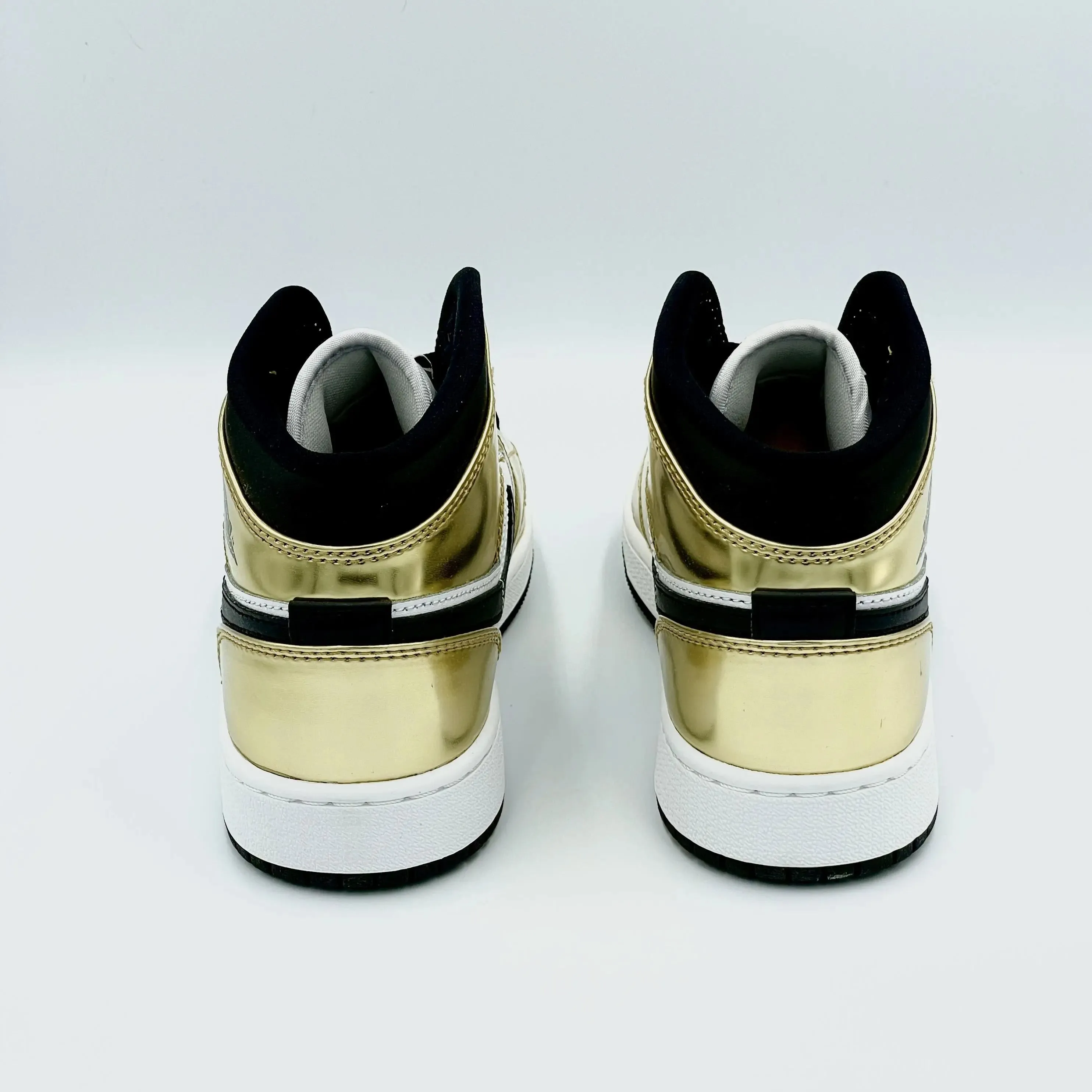 Jordan 1 Mid Gold Black White