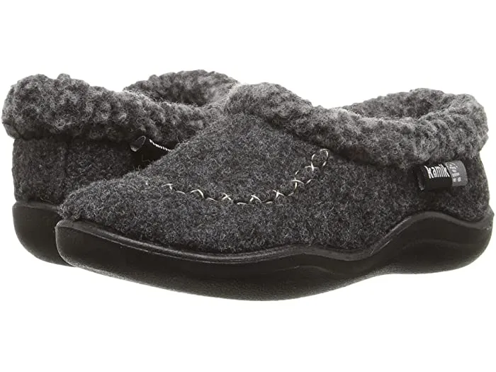 Kamik Cozy Cabin2 Black Kids Slippers