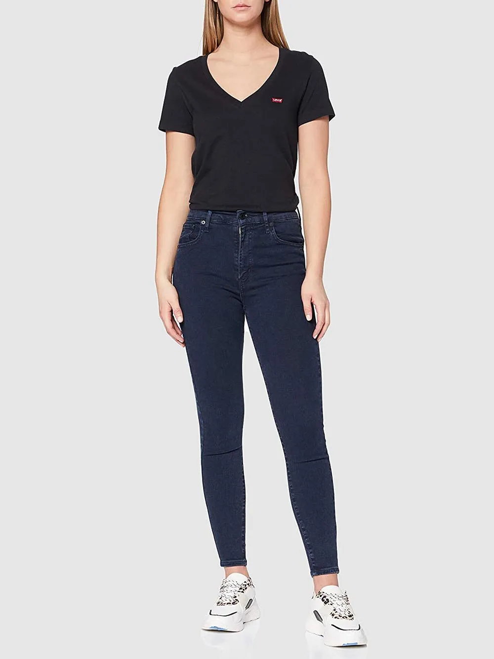 Levi's Perfect V-neck T-shirt for women in black - 85341