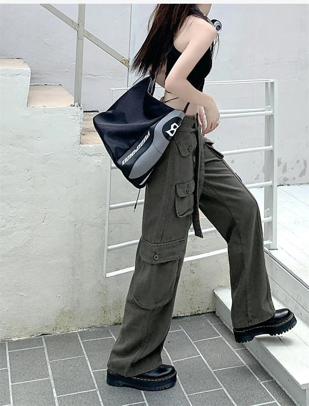 Straight Oversize Cargo Pants for Women - Make a Fashion Statement!