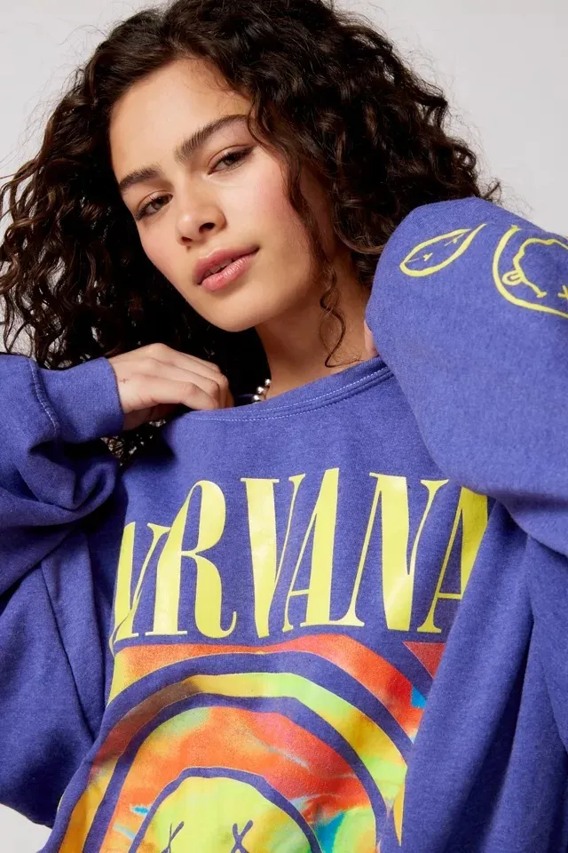 Street Style Hoodies & Sweatshirts - Urban Outfitters