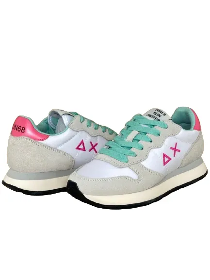 White/Beige Women's Sneakers Z34201 Ally Solid Nylon.